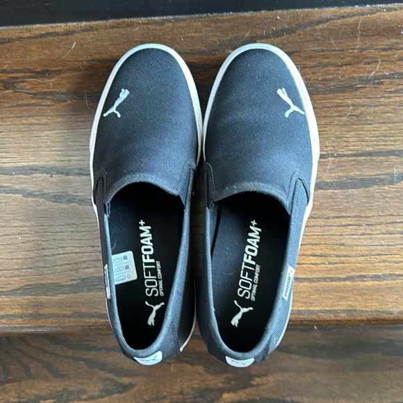 Puma slip on never worn in box! - Picture 2 of 5